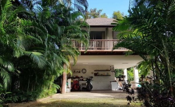 Pool villa 2 ชั้น บ้านพักตากอากาศ พร้อมสระว่ายน้ำในตัว   AMR-V0028