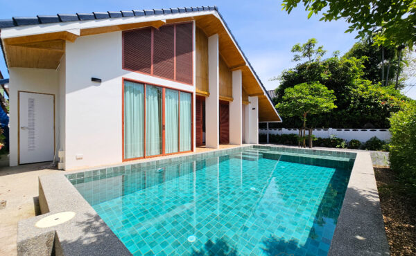 🏡 PoolVilla ชั้นเดียว ใหม่สวย ทำเลใกล้ตลาดรวมโชคเพียง 🔥3 นาที เดินทางสะดวก ตกแต่งพร้อมอยู่