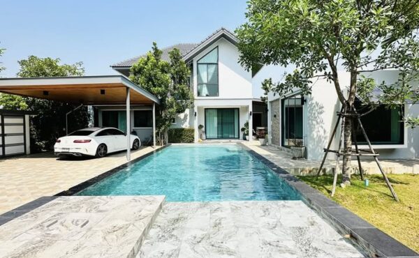 Pool villa บ้านพร้อมสระใกล้เซนทรัลเฟสเชียงใหม่