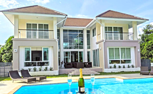 บ้านพูลวิลล่านอกเมืองเป็นส่วนตัว #สันป่าตอง ASPT-V0002