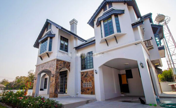 ให้เช่าบ้านเดี่ยว 2 ชั้น พื้นที่ 200 ตารางวา มี 3 ห้องนอน 4 ห้องน้ำ ASS-V0008