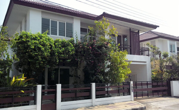 🏠ให้เช่าบ้านในโครงการจัดสรร เฟอร์นิเจอร์ครบพร้อมอยู่ ✨A6-H0028