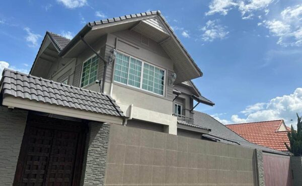 ให้เช่าบ้าน Pool Villa สองชั้น 4 ห้องนอน 4 ห้องน้ำ AHD-V0080