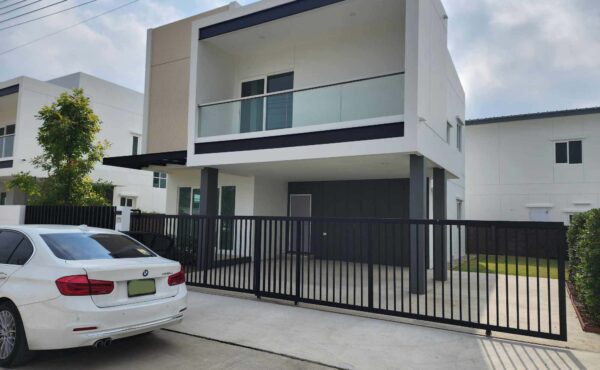 บ้านเดี่ยวในโครงการ ใกล้แยกข่วงสิงห์ A2-H0128