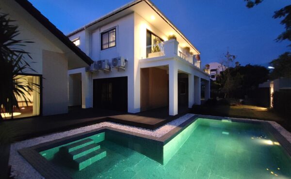 📍🏡บ้านให้เช่า พร้อมสระว่ายน้ำในตัวและระบบรักษาความปลอดภัยที่ดีเยี่ยม ASS-V0039