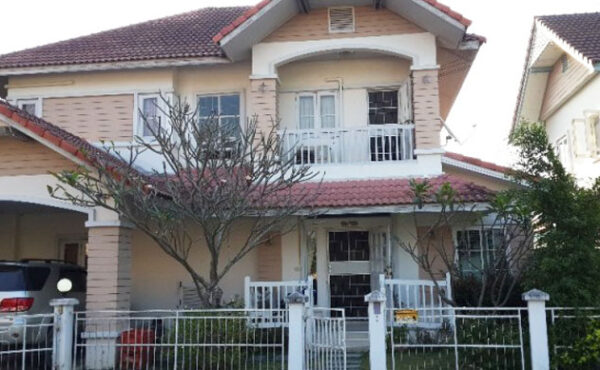 บ้านให้เช่าในโครงการหมู่บ้านจัดสรร ทำเลโรงเรียนสารสาสน์วิเทศเชียงใหม่  AHD-H0014