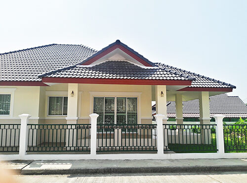 บ้านเดี่ยวชั้นเดียว บ้านสวยในโครงการหมู่บ้าน ทำเลกาดฝรั่ง   AHD-H0085