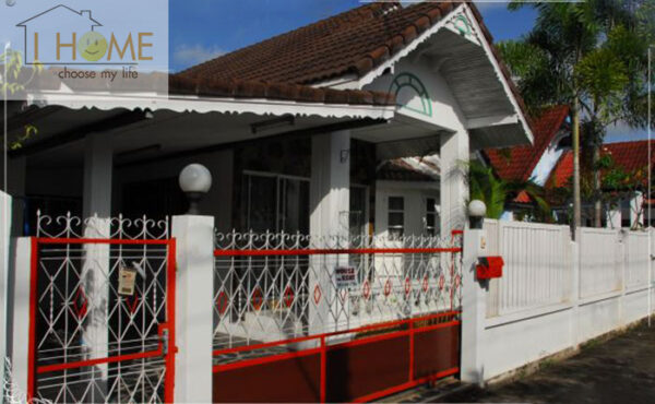 🏡ให้เช่าบ้านเดี่ยวชั้นเดียว บ้านในชุมชน หลังใหญ่ เฟอร์นิเจอร์ครบครัน A9-H0032