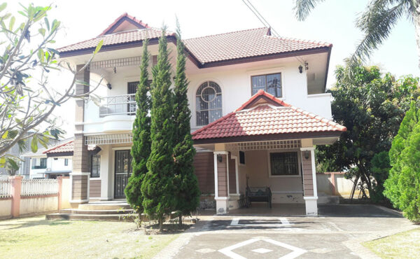 บ้านเดี่ยว 2 ชั้น    บรรยากาศดีเงียบสงบ   ทำเลกาดฝรั่ง    AHD-H0204