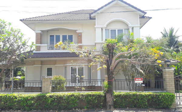 บ้านเดี่ยว 2 ชั้น พักอาศัยได้หลายคนหรือเป็นครอบครัวใหญ่ได้    AHD-H0206