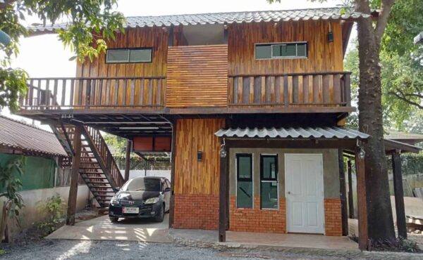 🏡บ้านให้เช่าพร้อมบริเวณสวนกว้างขวาง ตอบสนองความต้องการของผู้พักอาศัย ใกล้แหล่งท่องเที่ยว และสิ่งอำนวยความสะดวก ตลาด A9-H0359