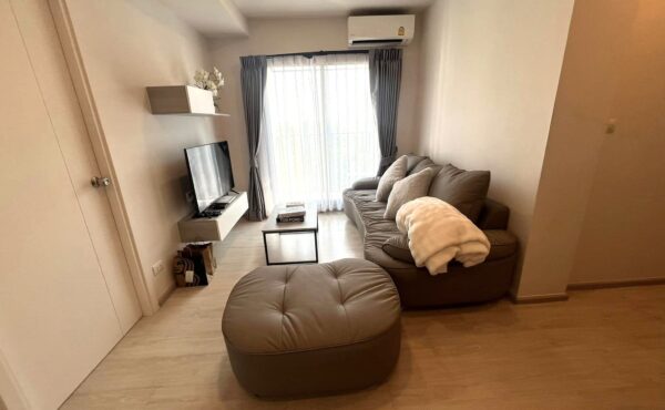 คอนโดมิเนียม   พร้อมคลับเฮ้าส์สระว่ายน้ำ   วิวเมือง  A4-C0862