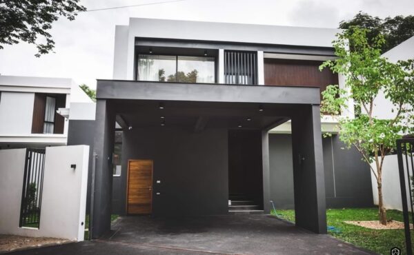พลูวิลล่าสองชั้น สไตล์โมเดิร์น บ้านวังตาล ใกล้บิ๊กซี&แม็คโคร A7-V0063