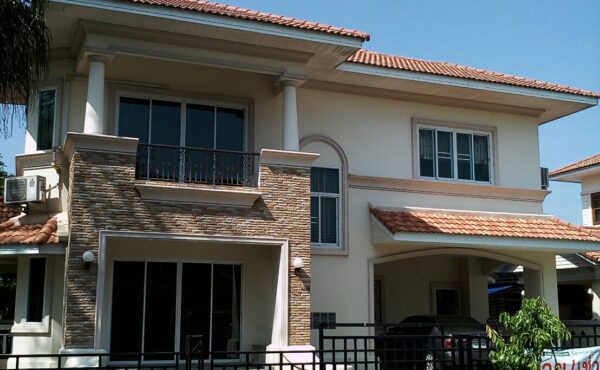 ให้เช่าบ้านเดี่ยว 2 ชั้น 3 ห้องนอน 3 ห้องน้ำ A5-H0011