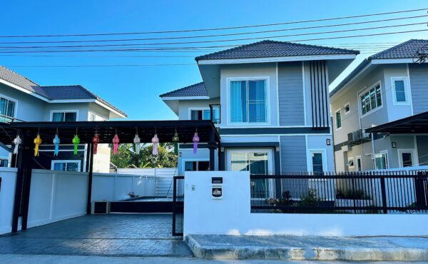 พลูวิลล่าสองชั้น นอกโครงการ พร้อมเฟอร์ฯ ใกล้ตลาดแม่กวง ASS-V0040