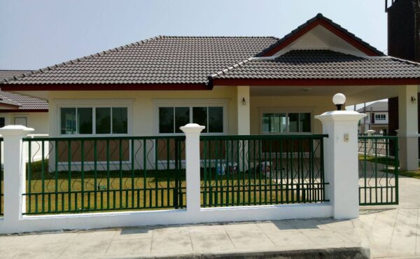 บ้านเดี่ยวชั้นเดียว   ทำเลดี พร้อมเข้าอยู่ได้เลย AHD-H0213