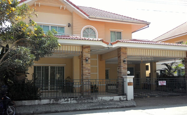 ให้เช่าบ้านเดี่ยว 2 ชั้น 3 ห้องนอน 2 ห้องน้ำ A5-H0060