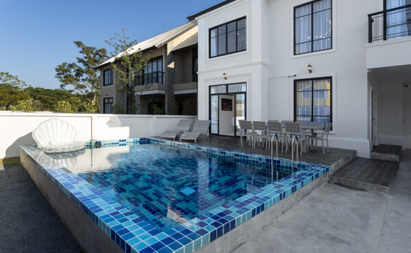 Pool villa สองชั้นสไตล์ Modern A5-V0039
