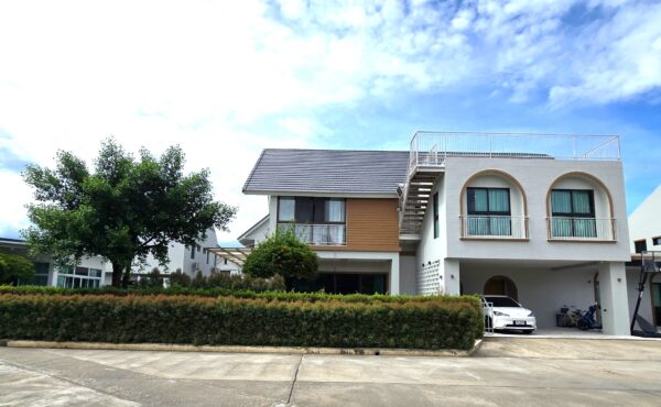 ให้เช่าบ้าน Pool Villa  2  ชั้น 5 ห้องนอน 6 ห้องน้ำ AHD-V0107