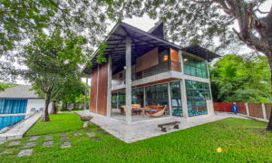 พลูวิลล่าสองชั้น สไตล์ลอฟท์ พร้อมเรือนรับรองแยก ใกล้มหาวิทยนาลัยพายัพ A5-V0021