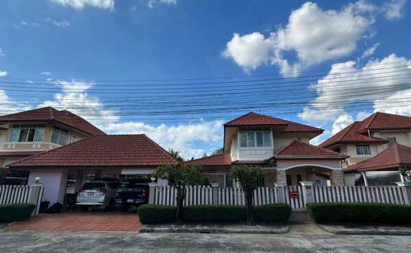 ให้เช่าบ้านเดี่ยว 2 ชั้น มี 5 ห้องนอน 3 ห้องน้ำ AHD-V0017