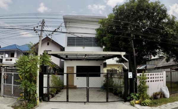 บ้านเดี่ยวสองชั้น ใกล้รพ.นครพิงค์ A2-H0098