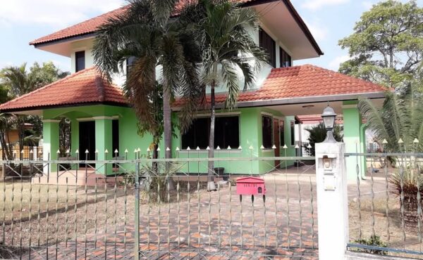 ให้เช่าบ้านเดี่ยว 2 ชั้น มี 3 ห้องนอน 2 ห้องน้ำ A5-H0187