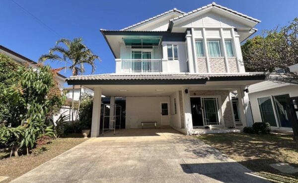 ให้เช่าบ้านเดี่ยวสองชั้น บ้านในโครงการพร้อมคลับเฮ้าส์สระว่ายน้ำ พร้อมระบบรักษาความปลอดภัยที่ดีเยี่ยม   A8-H0663