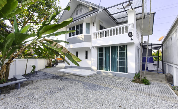 ให้เช่าบ้านเดี่ยวสองชั้น ใกล้ตลาดสามแยก 	Meta Mall A4-H0584