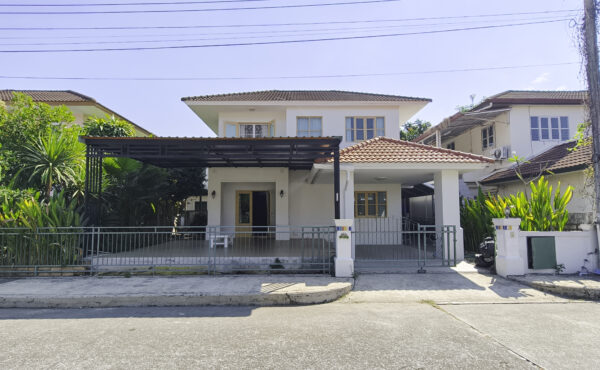 ให้เช่าบ้านเดี่ยวสองชั้น บ้านในโครงการ     มีระบบรักษาความปลอดภัยดีเยี่ยม   ASS-H1081