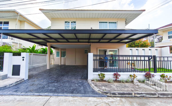 Pool villa 2 ชั้น  บ้านพร้อมสระว่ายน้ำในตัว   ใกล้รพ.นครพิงค์