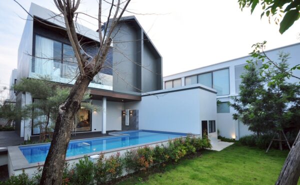 พูลวิลล่าหลังใหญ่สร้างใหม่ในโครงการ A7-V0074