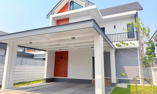 บ้านเดี่ยวสองชั้นให้เช่า 3 ห้องนอน 3 ห้องน้ำ ทำเลป่าแดด ใกล้โรงเรียนนานาชาติ | รหัส A7-H0669