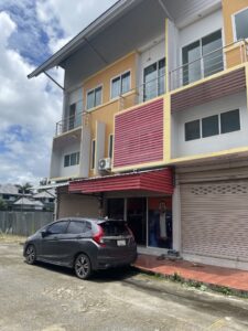 อาคารพาณิชย์สองชั้นครึ่ง ทำเลเมืองเชียงราย 5A3-B0179