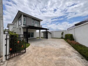 บ้านเดี่ยว 2 ชั้น ในโครงการ บรรยากาศเงียบสงบ 5A4-H0310