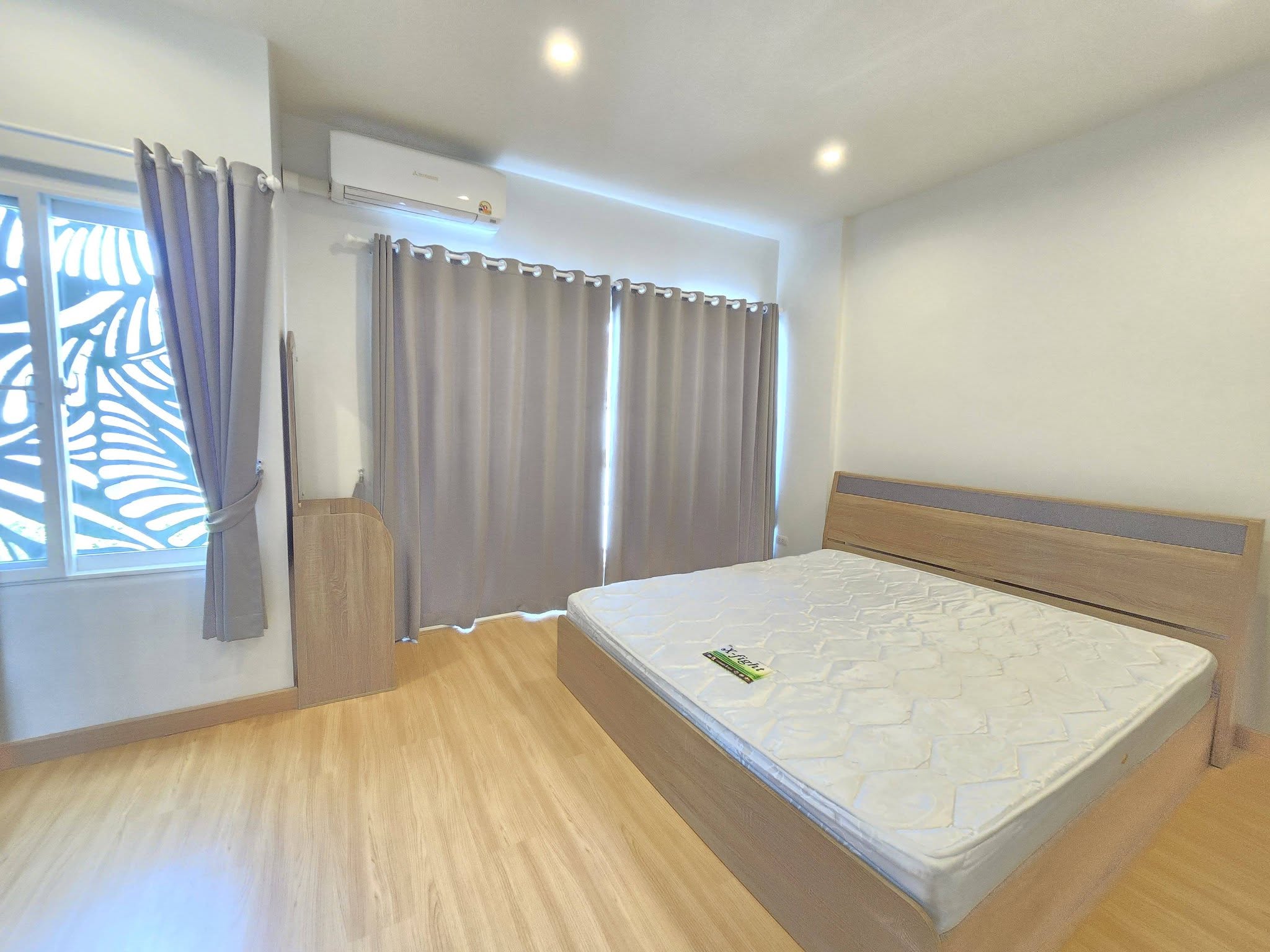 ทาวน์โฮม 2 ชั้น ในเมืองเชียงใหม่ A3-T0052