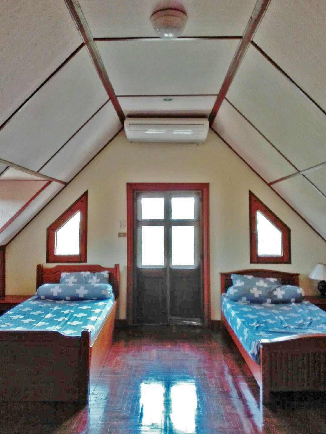 บ้านเดี่ยวสองชั้นในโครงการ A4-H0203