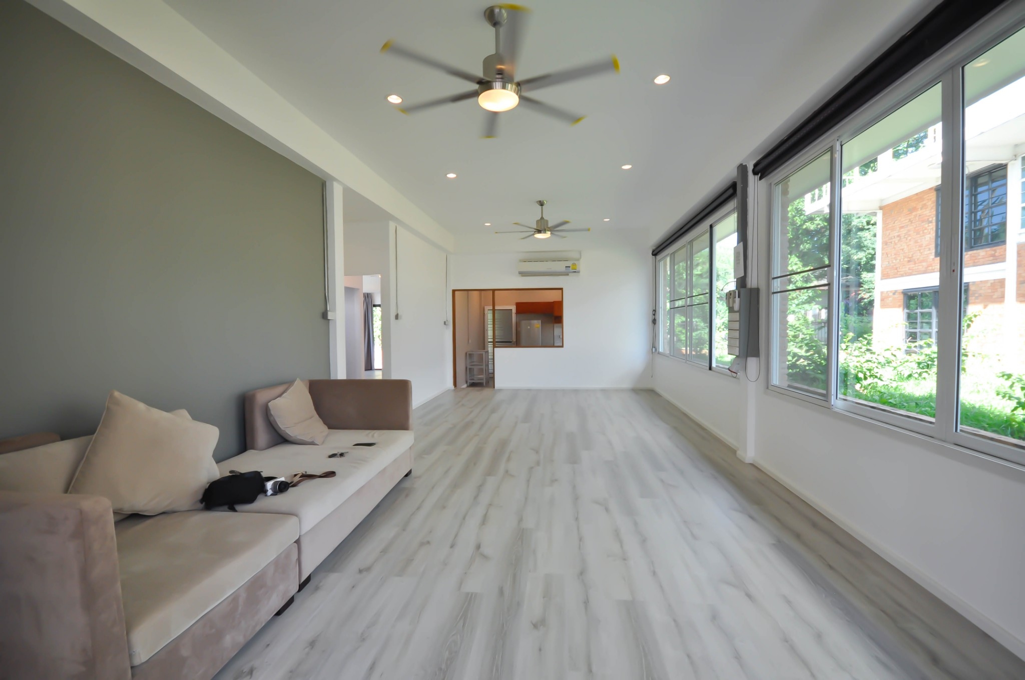 บ้านเดี่ยวชั้นเดียวพร้อมอาคารสำนักงาน เมืองเชียงใหม่ A4-H0421