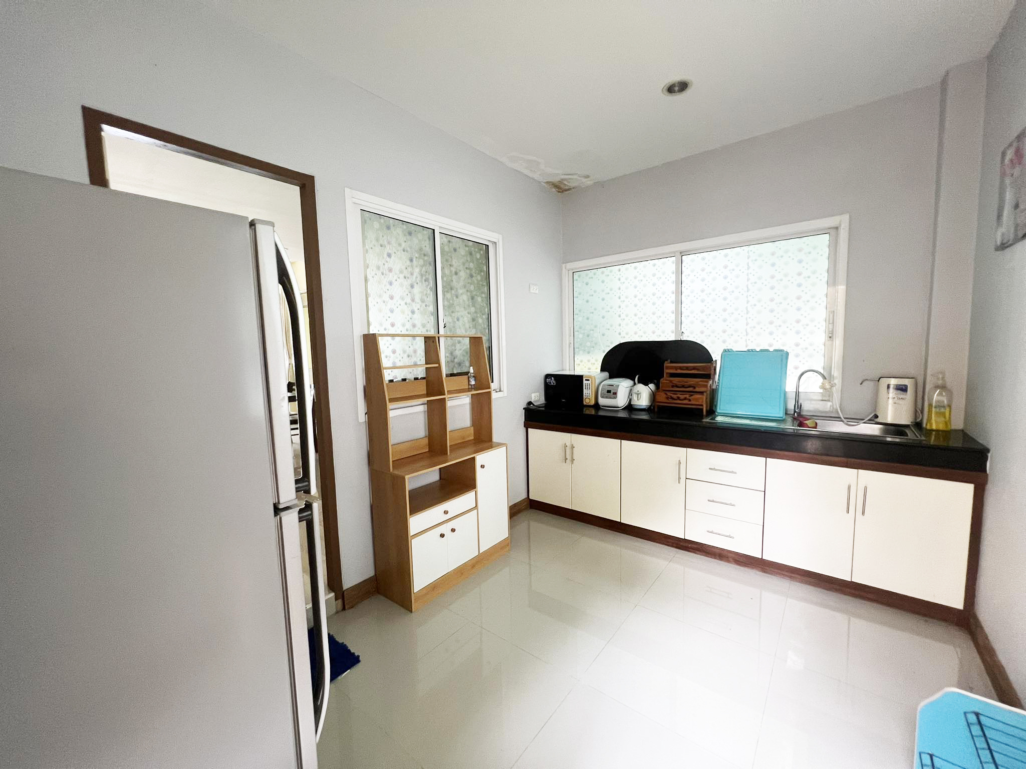 บ้านเดี่ยวสองชั้นให้เช่า 4 ห้องนอน 3 ห้องน้ำ พื้นที่กว้าง พร้อมเข้าอยู่ | รหัส A4-H0487