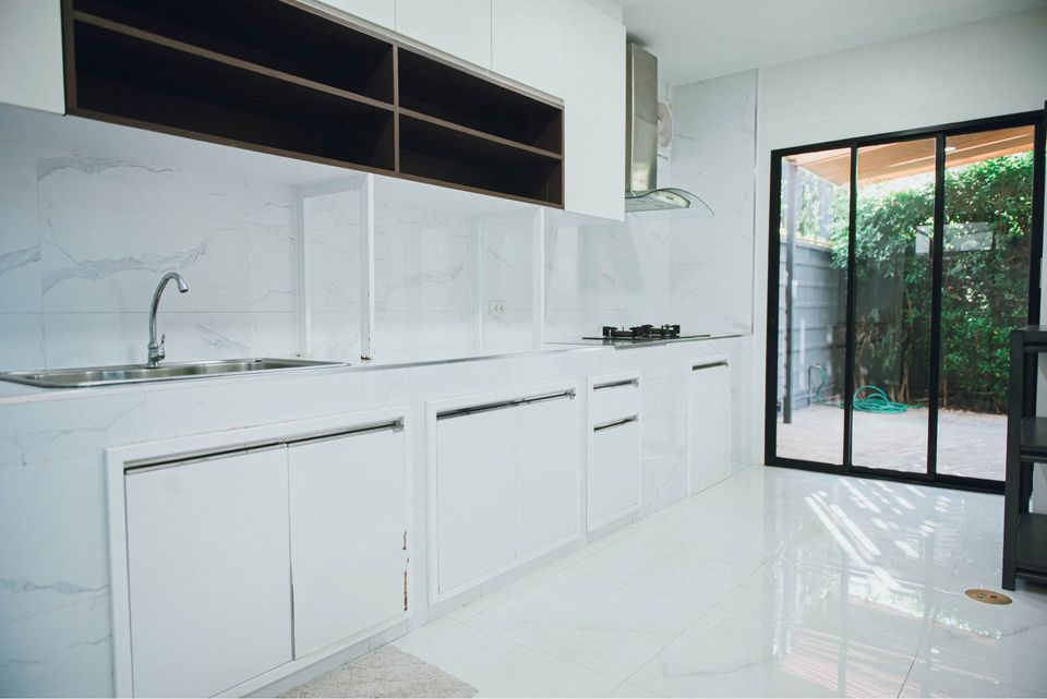 บ้านเดี่ยวสามชั้นให้เช่า หนองจ๊อม สันทราย เชียงใหม่ A4-H0504