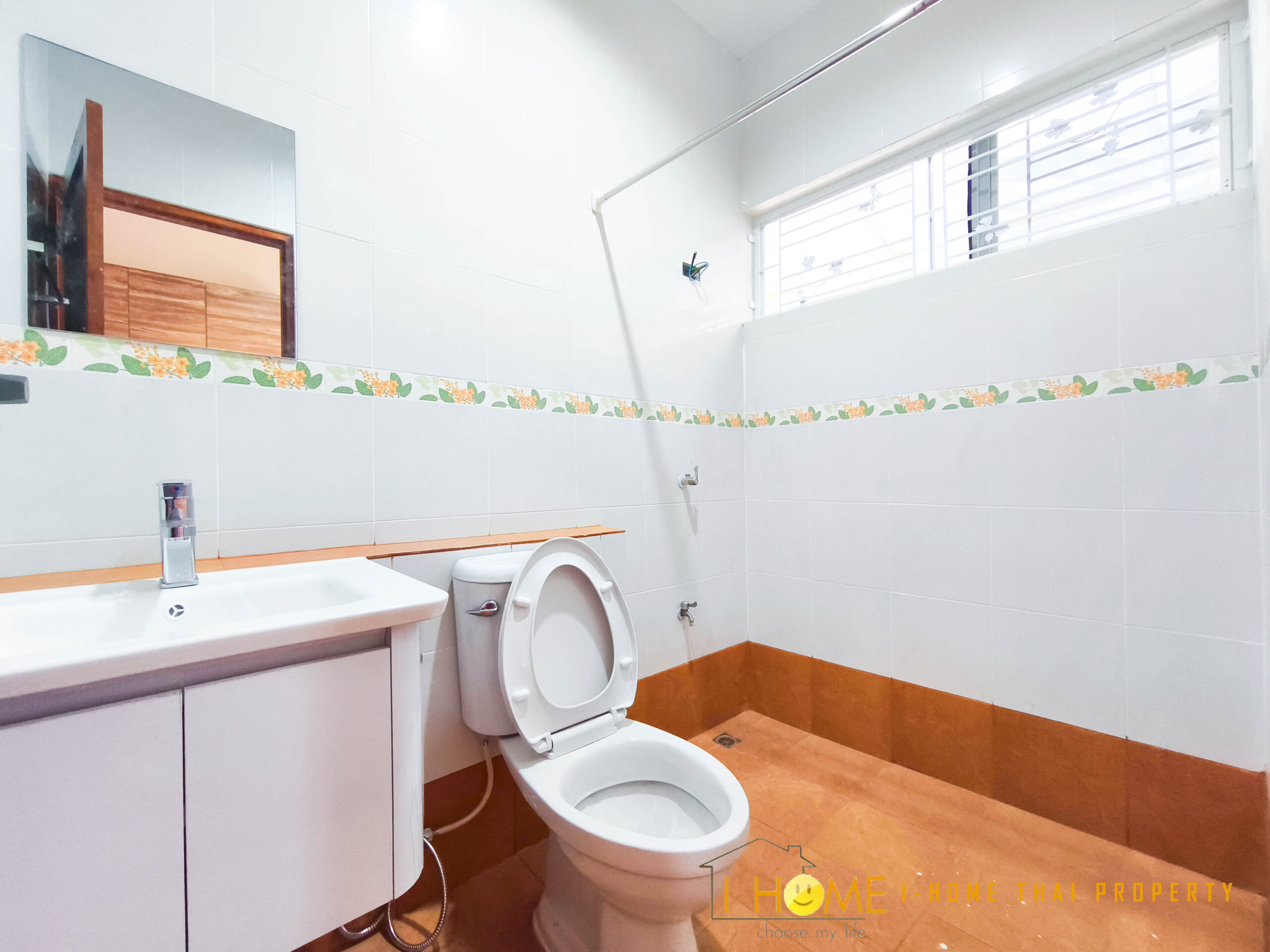 บ้านแฝดชั้นเดียวให้เช่า สันทราย เชียงใหม่ | A4-H0535