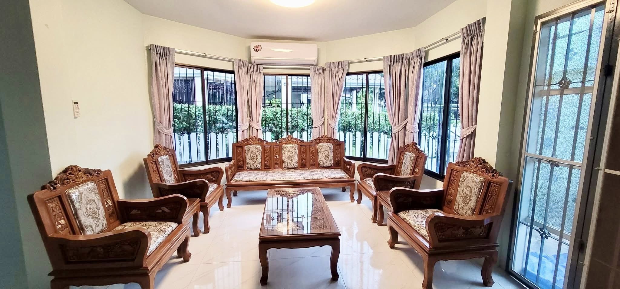 บ้านเดี่ยวสองชั้นให้เช่า สันทรายน้อย เชียงใหม่ | พื้นที่ใช้สอย 160 ตร.ม. พร้อมเข้าอยู่ ใกล้เซ็นทรัลเชียงใหม่ บ้านเดี่ยวสองชั้นให้เช่า A4-H0560  บ้านเดี่ยวสองชั้นพร้อมเข้าอยู่ในย่านสันทรายน้อย ทำเลศักยภาพ