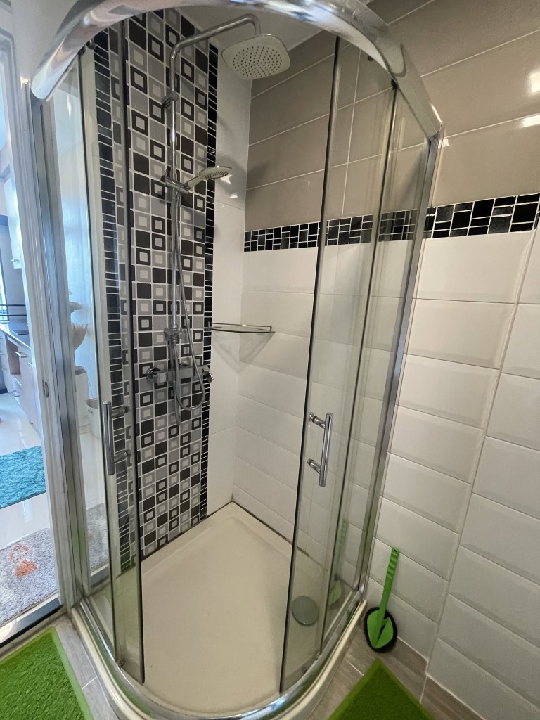 Condo ทำเลหนองป่าครั่ง A5-C0585
