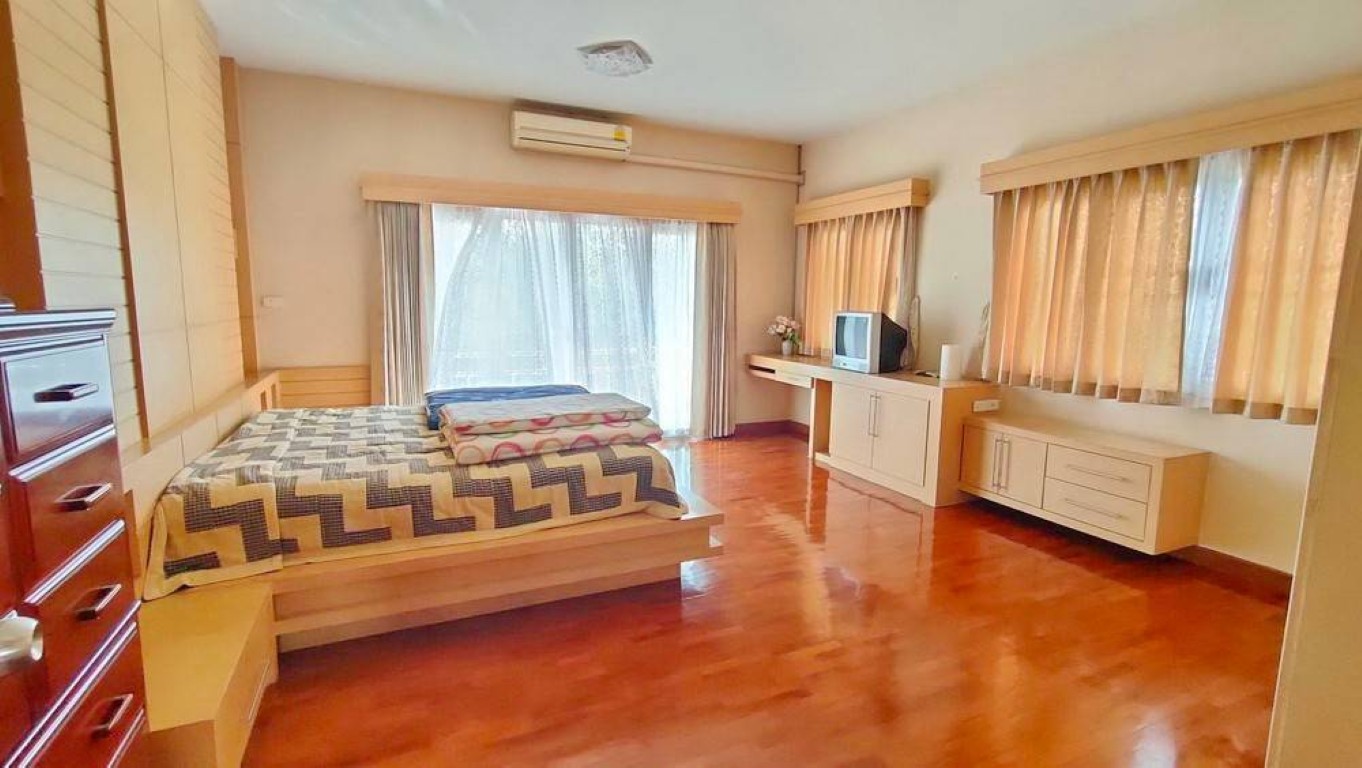 บ้านเดี่ยวสองชั้น ทำเลสันทราย A5-H0554