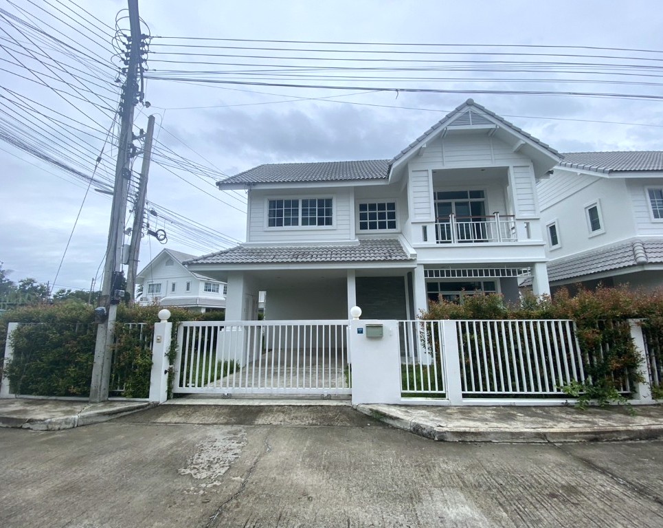 บ้านเดี่ยวสองชั้น ทำเลสันกำแพง A5-H0572