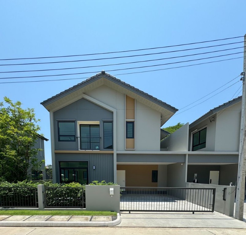 บ้านแฝดสองชั้น ทำเลเมืองเชียงใหม่ A5-H0626