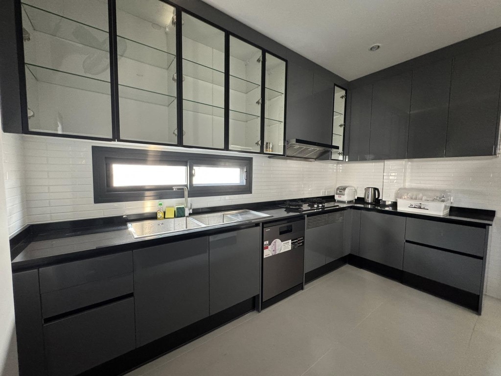 บ้านเดี่ยวสองชั้น ทำเลสันกำแพง A5-H0659