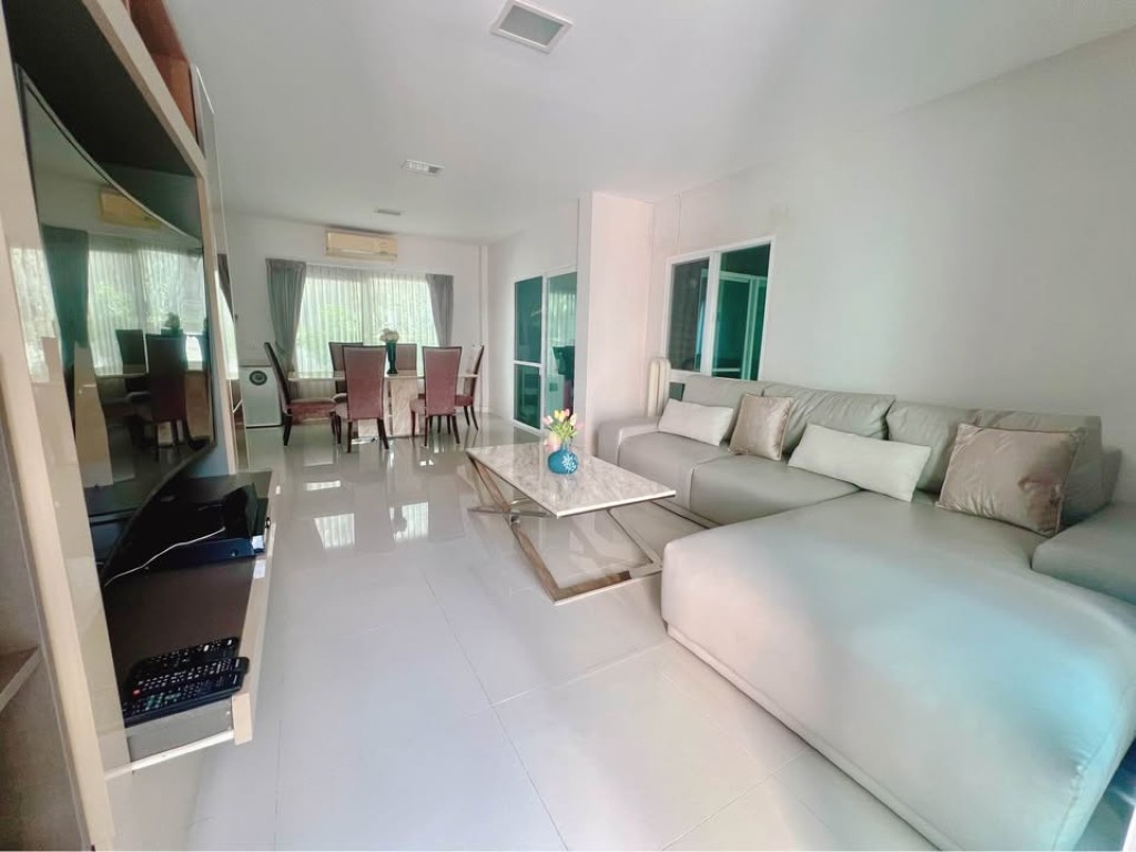 บ้านเดี่ยวสองชั้น ทำเลสันกำแพง A5-H0660