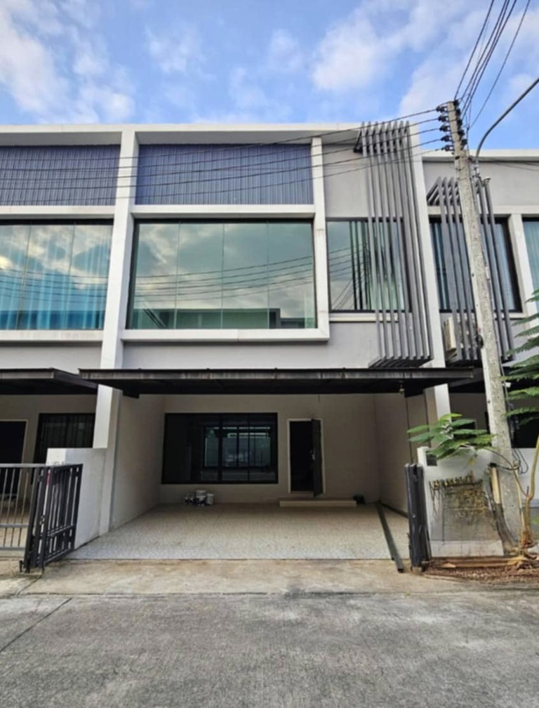 ทาวน์โฮมสองชั้น ทำเลสันพระเนตร A5-T0218