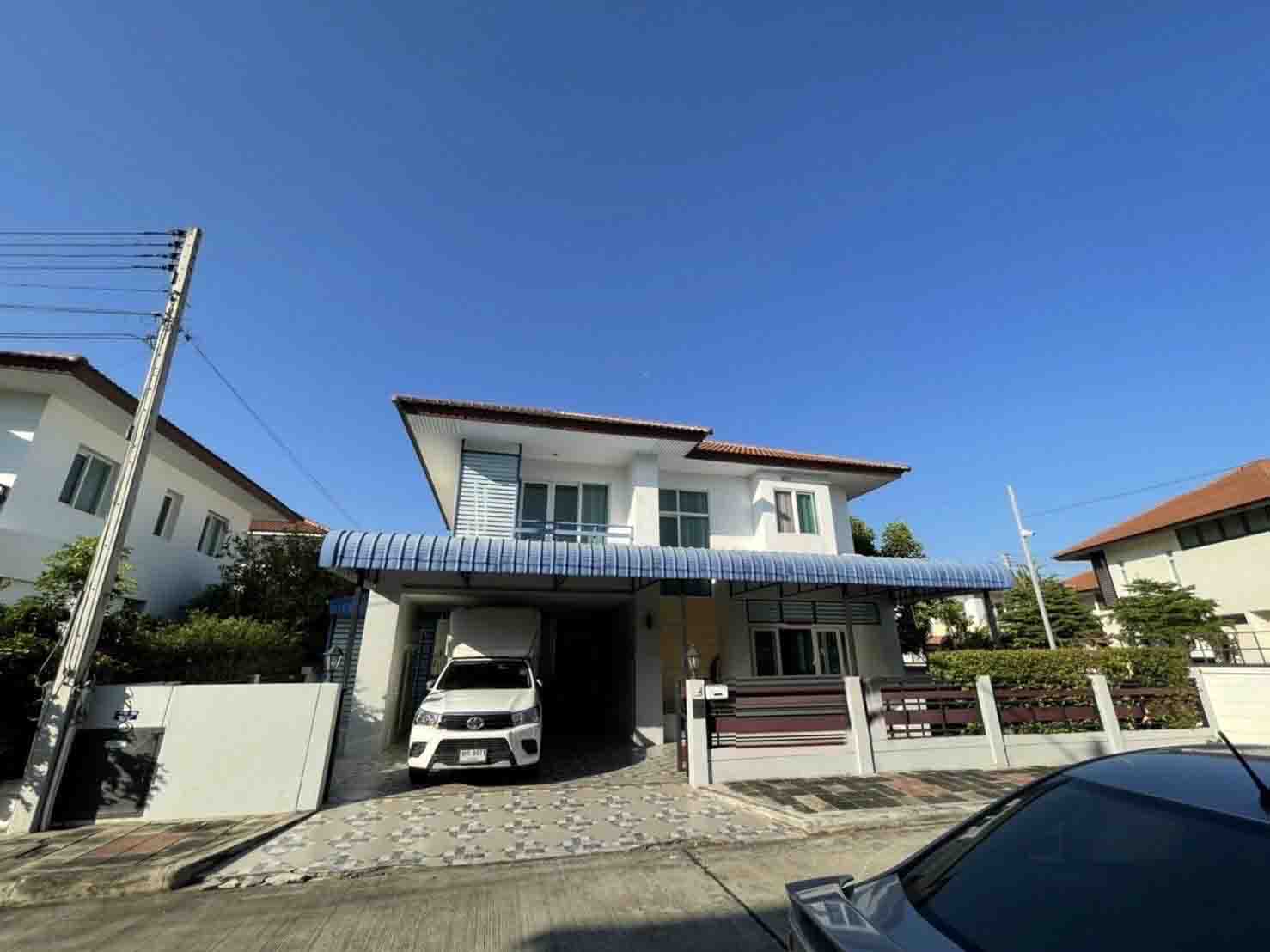 บ้านเดี่ยว 2 ชั้น ใกล้โรงเรียนนานาชาติ ทำเลดีในเชียงใหม่ A6-H0275